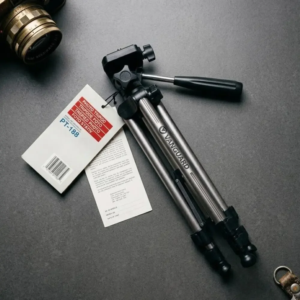 Vanguard PT-188 Aluminum Camera Tripod NWT Adjustable Pan Tilt Quick Release